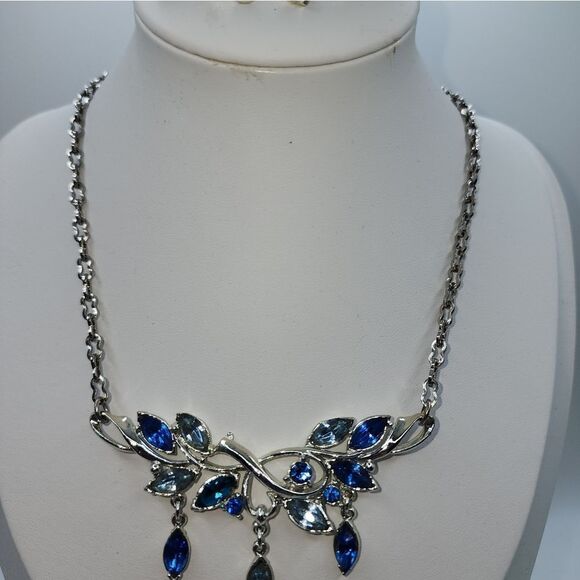 Vtg Style Two Tone Blue Rhinestones Silver w/Bracelet - Picture 3 of 14